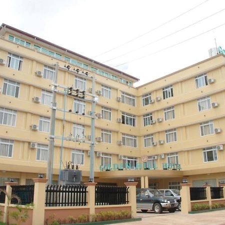 Golden Hill Hotel - Lashio Экстерьер фото