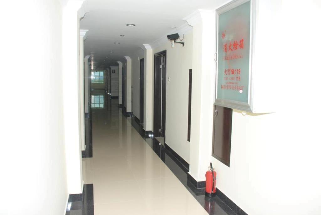 Golden Hill Hotel - Lashio Экстерьер фото